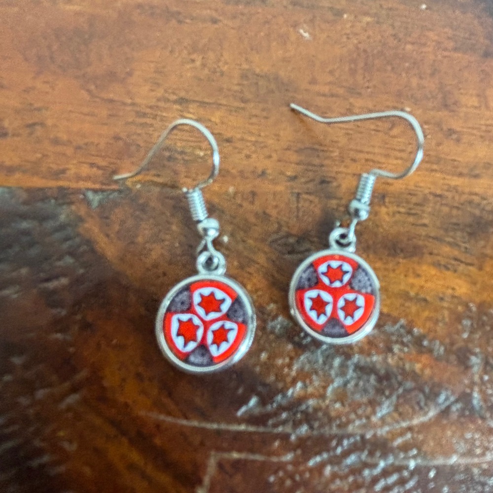 Murano Glass‎ Millefiori Star Earrings Made in Italy Red White Black Silver Tone